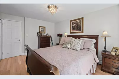 5510 Lincoln Avenue #B310, Morton Grove, IL 60053 - Photo 17