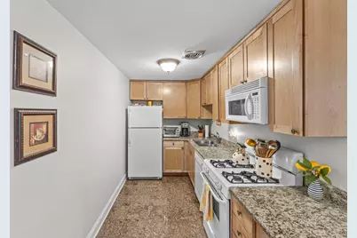 5510 Lincoln Avenue #B310, Morton Grove, IL 60053 - Photo 15