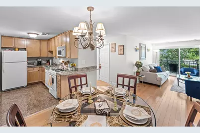 5510 Lincoln Avenue #B310, Morton Grove, IL 60053 - Photo 13