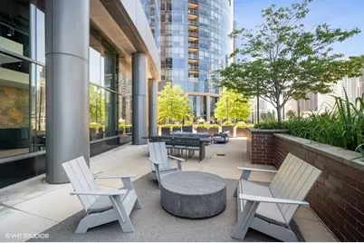 450 E Waterside Drive #1808, Chicago, IL 60601 - Photo 33