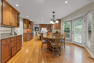 26W445 Churchill Rd, Winfield, IL 60190 - Photo 11