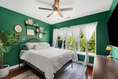 3435 W Berteau Avenue #3C, Chicago, IL 60618 - Photo 9