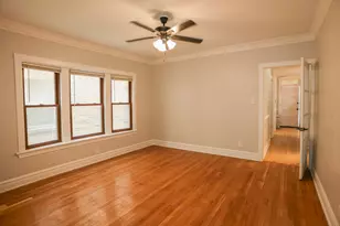 5338 W Montrose Ave, Chicago, IL 60641 - Photo 17