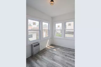 5338 W Montrose Avenue #2, Chicago, IL 60641 - Photo 9
