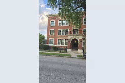 3733 S Lake Park Avenue #1, Chicago, IL 60653 - Photo 1