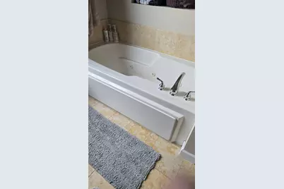 3733 S Lake Park Avenue #1, Chicago, IL 60653 - Photo 13