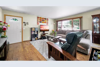 28W575 Barnes Avenue, West Chicago, IL 60185 - Photo 5