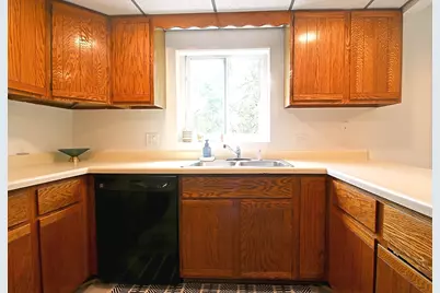 21W185 Tee Lane #B, Itasca, IL 60143 - Photo 7