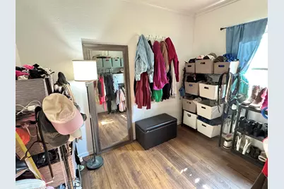 2013 Chestnut Avenue, Sterling, IL 61081 - Photo 7