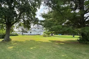 128 E N Railroad St, Sheffield, IL 61361 - Photo 5