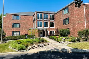 520 Biesterfield Rd, Elk Grove Village, IL 60007 - Photo 1