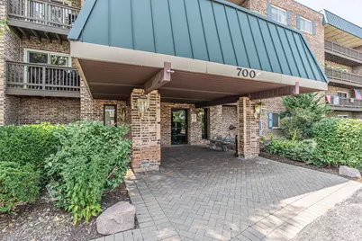 700 Perrie Drive #416, Elk Grove Village, IL 60007 - Photo 19