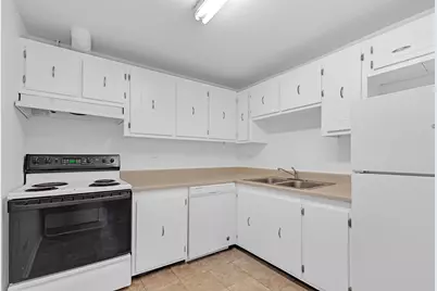 700 Perrie Drive #416, Elk Grove Village, IL 60007 - Photo 5