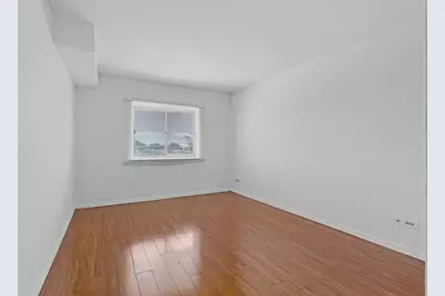 700 Perrie Drive #416, Elk Grove Village, IL 60007 - Photo 9