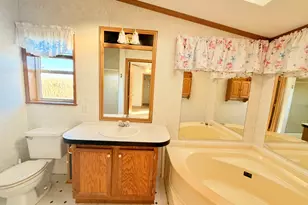 452 B Meadowlark Cir, Sandwich, IL 60548 - Photo 11