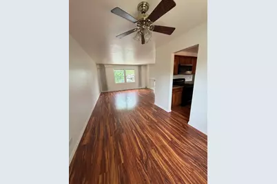 6875 Glenwood Lane, Hanover Park, IL 60133 - Photo 9