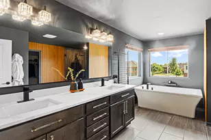 [Address not provided], Hawthorn Woods, IL 60047 - Photo 13