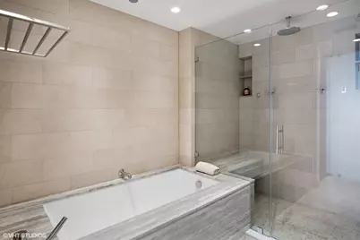 180 E Pearson Street #6401, Chicago, IL 60611 - Photo 41