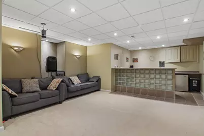 1201 Sterling Drive, Mundelein, IL 60060 - Photo 47