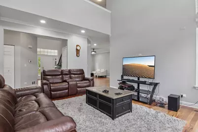 1201 Sterling Drive, Mundelein, IL 60060 - Photo 13
