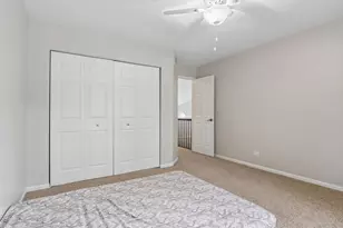 1201 Sterling Dr, Mundelein, IL 60060 - Photo 35