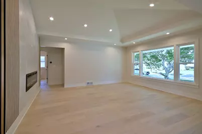 800 S Swain Avenue, Elmhurst, IL 60126 - Photo 7