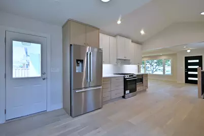 800 S Swain Avenue, Elmhurst, IL 60126 - Photo 17