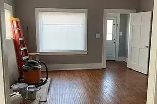 325 N 7th St, Dekalb, IL 60115 - Photo 5