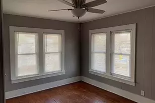 325 N 7th St, Dekalb, IL 60115 - Photo 15