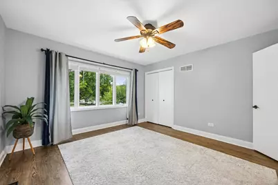 333 N Hale Street, Wheaton, IL 60187 - Photo 9