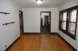5700 N Artesian Ave, Chicago, IL 60659 - Photo 5