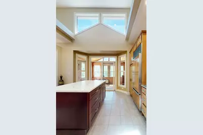 1298 S Falcon Drive, Palatine, IL 60067 - Photo 7