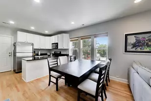 6815 N Lakewood Ave, Chicago, IL 60626 - Photo 13