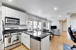 6815 N Lakewood Ave, Chicago, IL 60626 - Photo 17