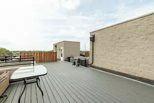 3416 N Sheffield Ave, Chicago, IL 60657 - Photo 5