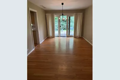 435 S Stratford Avenue, Elmhurst, IL 60126 - Photo 9
