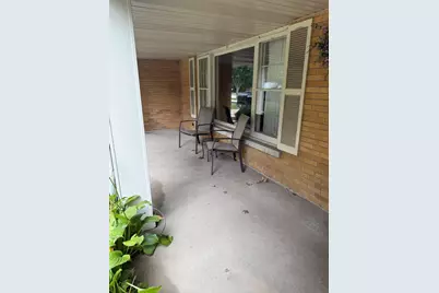 435 S Stratford Avenue, Elmhurst, IL 60126 - Photo 3