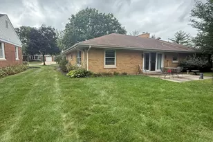 435 S Stratford Ave, Elmhurst, IL 60126 - Photo 35