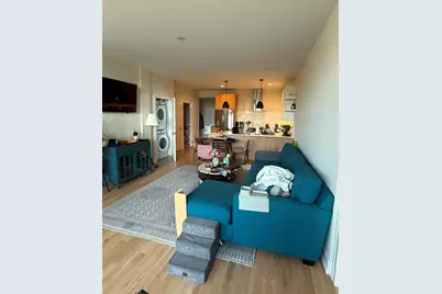 2105 W Caton Street #302, Chicago, IL 60647 - Photo 3