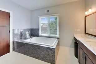 535 Cedar St, Park Ridge, IL 60068 - Photo 29