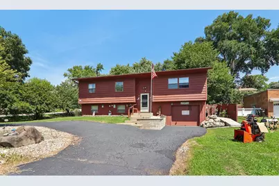 801 Sheridan Drive, Wauconda, IL 60084 - Photo 1