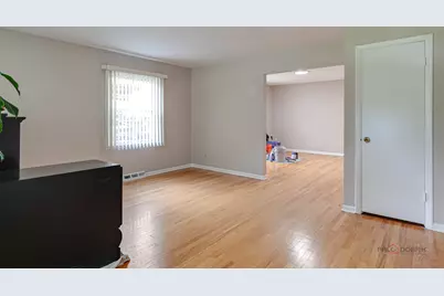 334 Euclid Avenue, Highwood, IL 60040 - Photo 5