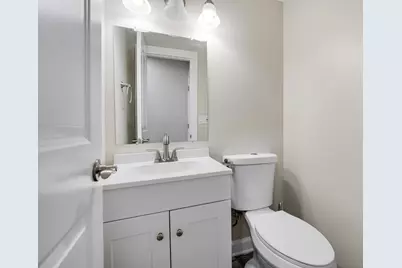1715 W Thome Avenue, Chicago, IL 60660 - Photo 9