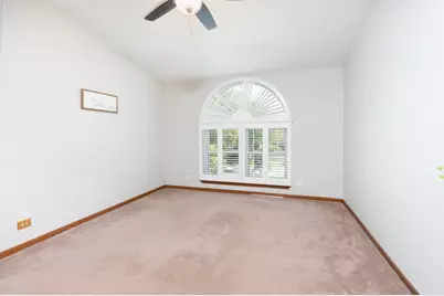 8 Raintree Court, Cary, IL 60013 - Photo 11