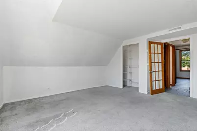 3323 N Hamlin Avenue, Chicago, IL 60618 - Photo 17