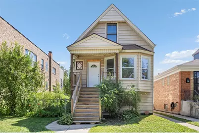 3323 N Hamlin Avenue, Chicago, IL 60618 - Photo 1