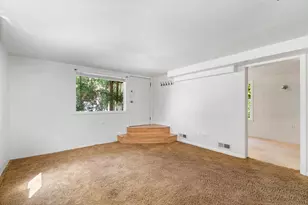 3323 N Hamlin Ave, Chicago, IL 60618 - Photo 23