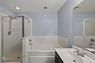 268 Southwicke Dr, Streamwood, IL 60107 - Photo 7