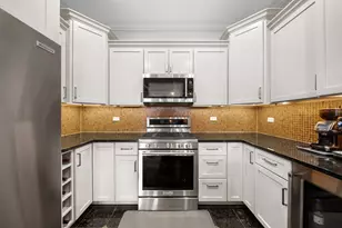 1890 N Milwaukee Ave, Chicago, IL 60647 - Photo 9