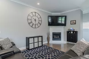 5210 S King Dr, Chicago, IL 60615 - Photo 9